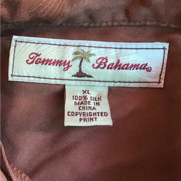 Tommy Bahama shirt size xl. ( box C ) - Picture 3 of 3